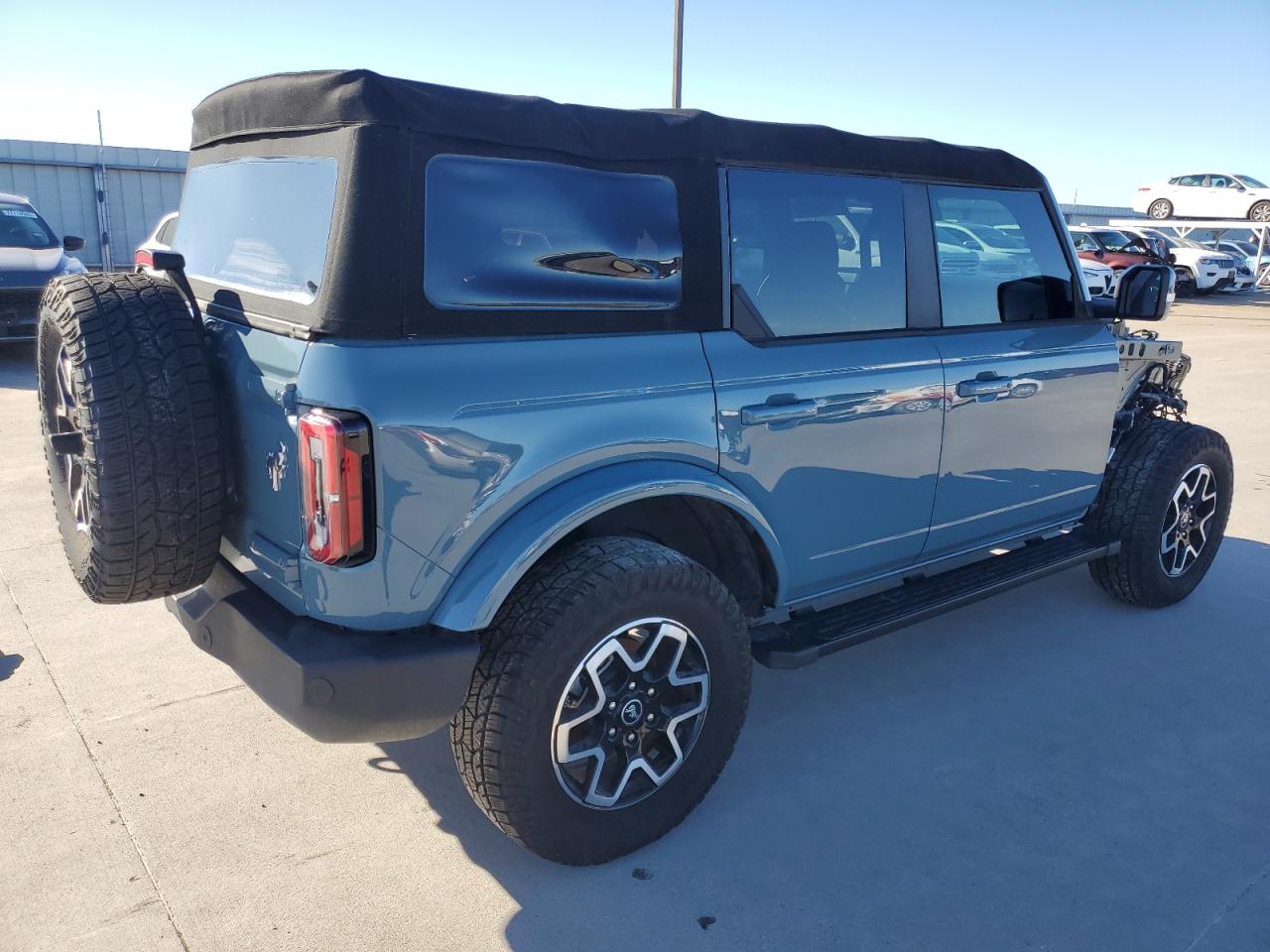 2022 FORD BRONCO BASE VIN:1FMDE5DH6NLB13372