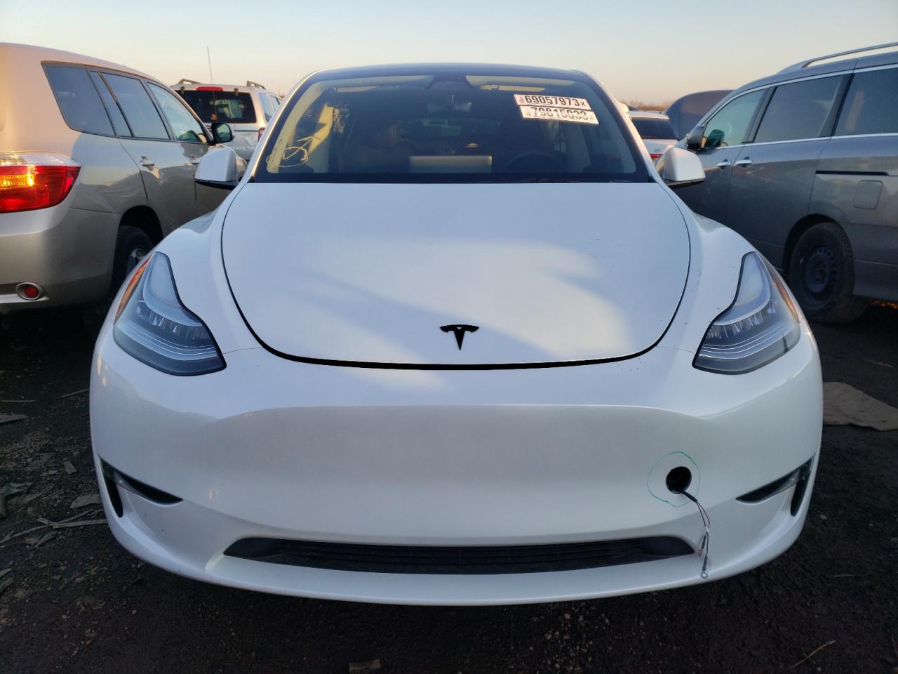 2023 TESLA MODEL Y  VIN:7SAYGDEE7PA050013