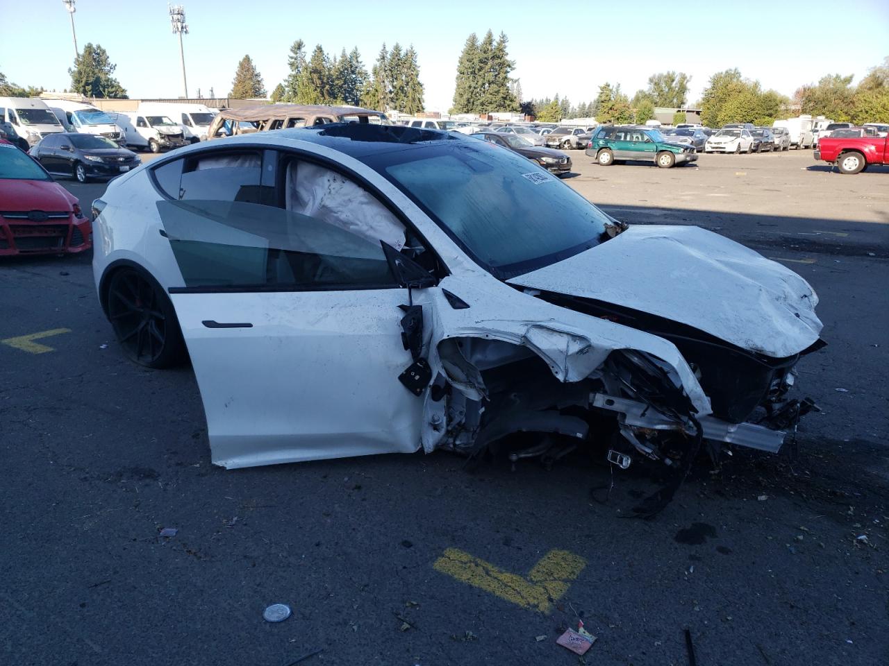 2022 TESLA MODEL Y  VIN:7SAYGDEFXNF461494