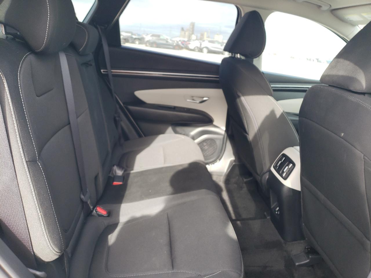 2022 HYUNDAI TUCSON BLUE VIN:KM8JBCA19NU031511