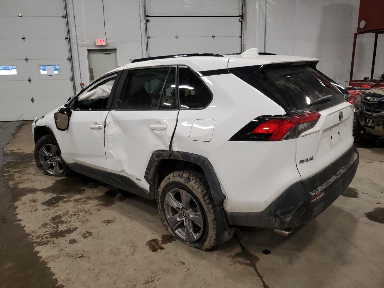 2022 TOYOTA RAV4 XLE VIN:4T3RWRFV9NU073125