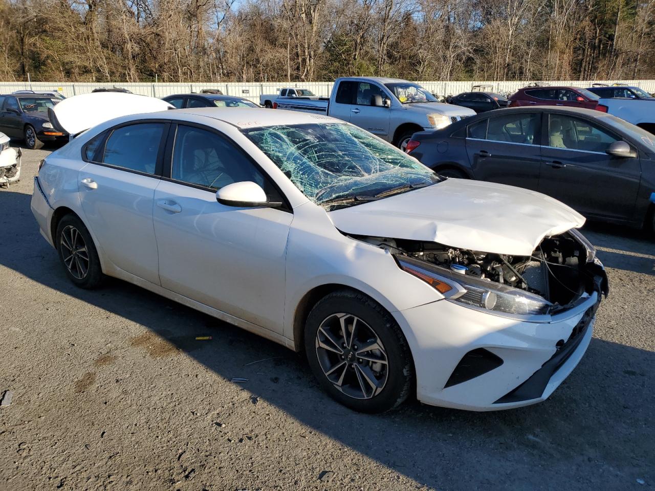 2023 KIA FORTE LX VIN:3KPF24AD5PE690584