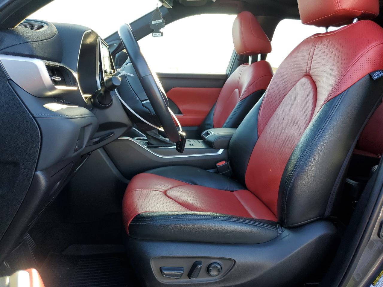 2022 TOYOTA HIGHLANDER XSE VIN:5TDJZRAH2NS093238