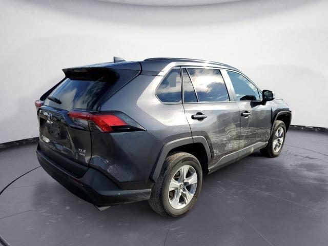 2021 TOYOTA RAV4 XLE VIN: 2T3P1RFV2MW183678