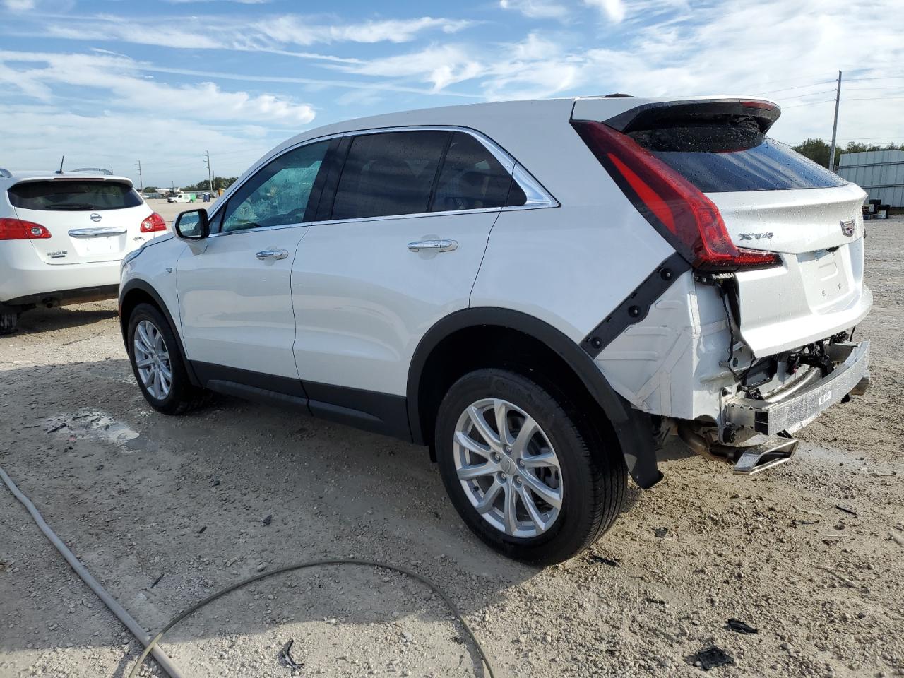 2022 CADILLAC XT4 LUXURY VIN:1GYAZAR45NF137648