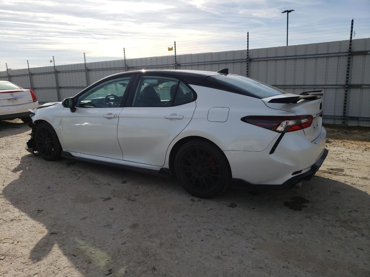 2022 TOYOTA CAMRY TRD VIN:4T1KZ1AK1NU068579