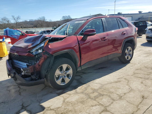 2022 TOYOTA RAV4 XLE VIN:2T3RWRFV2NW135786