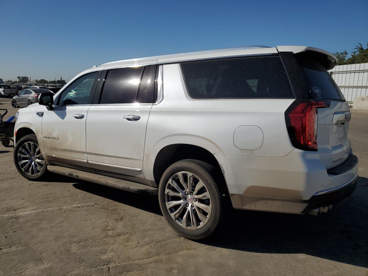 2022 GMC YUKON XL DENALI VIN:1GKS2JKL6NR293703