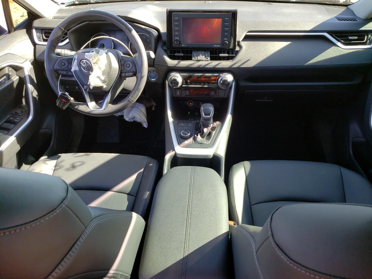 2022 TOYOTA RAV4 XLE PREMIUM VIN:4T3B6RFV8NU088927