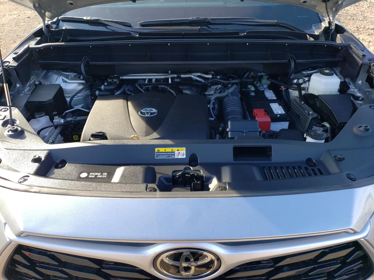 2022 TOYOTA HIGHLANDER XLE VIN:5TDGZRBH6NS572755