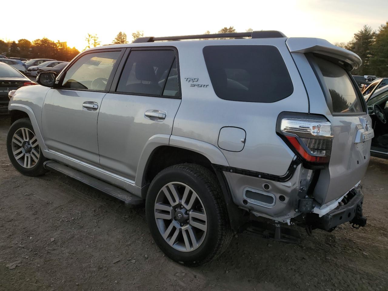 2022 TOYOTA 4RUNNER SR5 PREMIUM VIN:JTESU5JR9N6033781