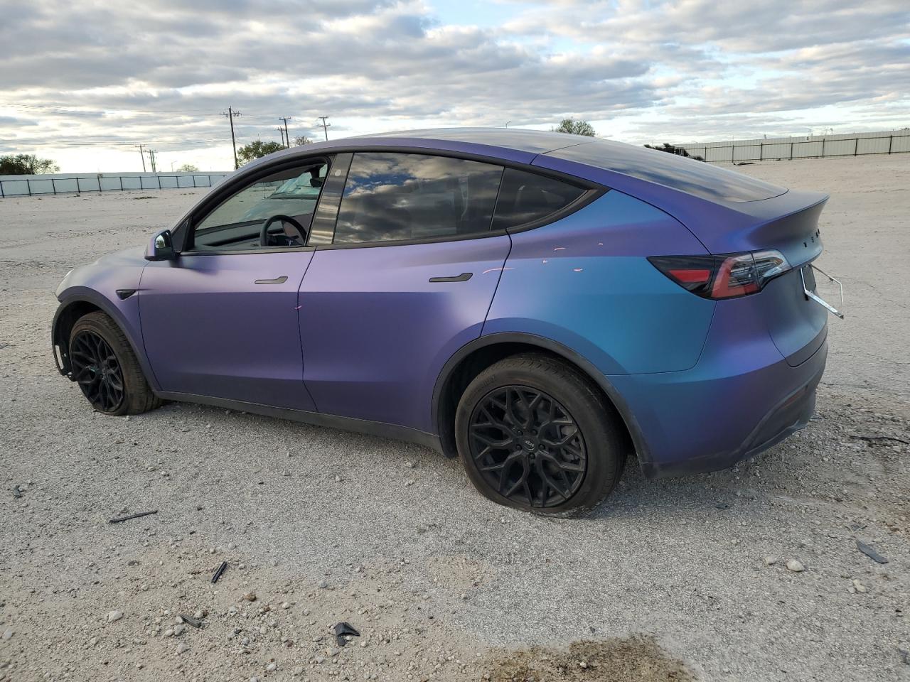 2022 TESLA MODEL Y  VIN:7SAYGDEEXNF330010