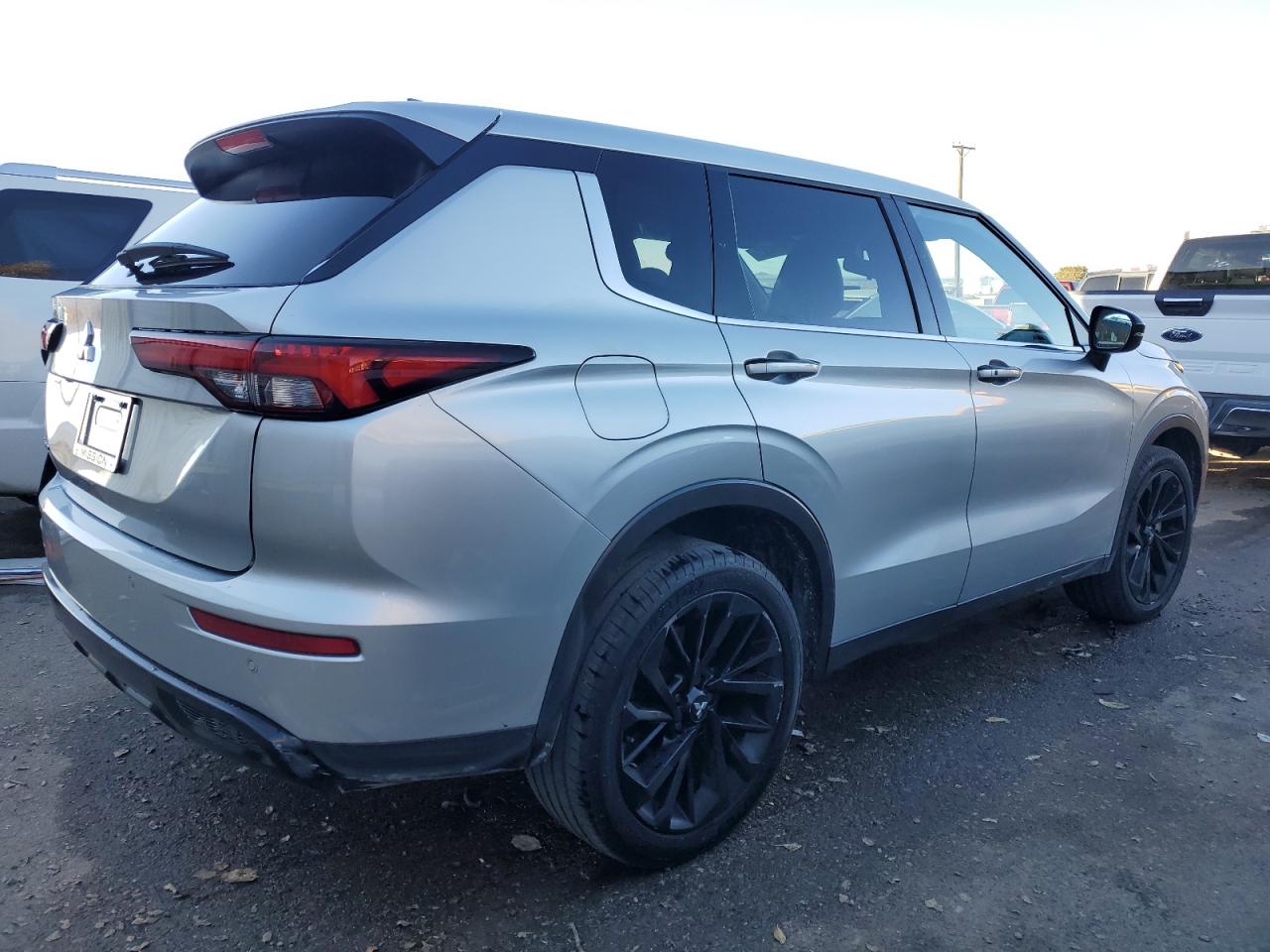 2022 MITSUBISHI OUTLANDER SE VIN:JA4J3UA85NZ092808