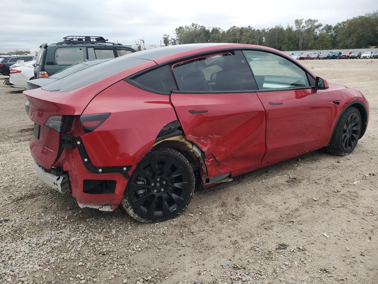 2023 TESLA MODEL Y  VIN:7SAYGDEE4PF882489