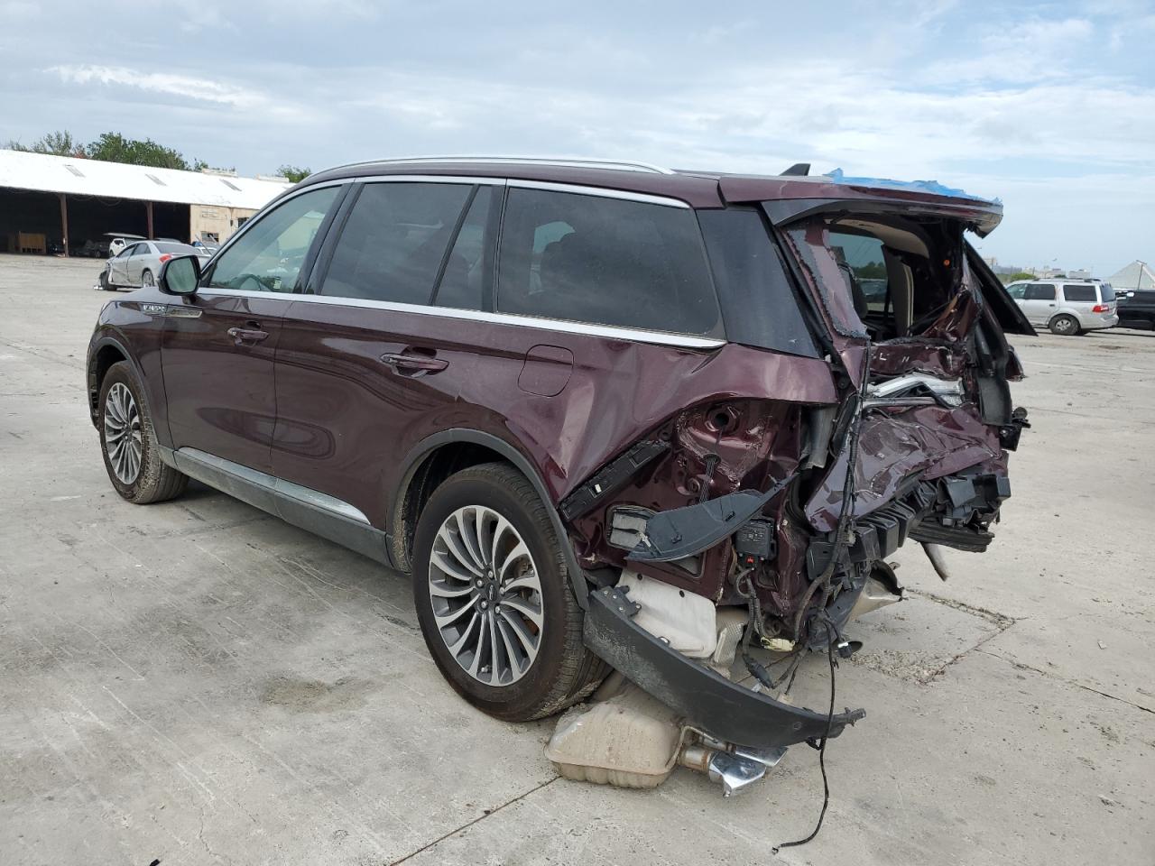 2022 LINCOLN AVIATOR  VIN:5LM5J6WC1NGL16313