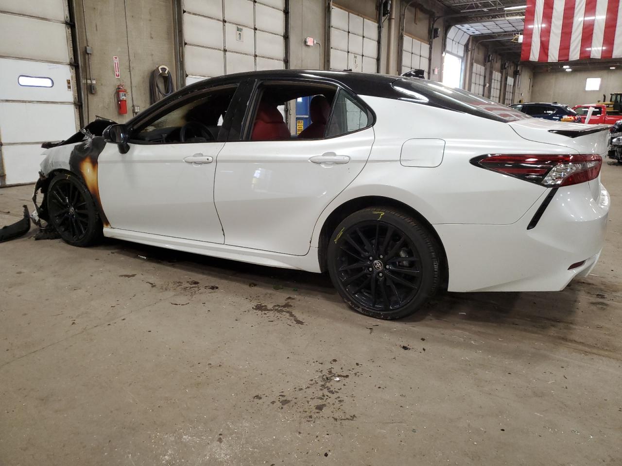 2022 TOYOTA CAMRY XSE VIN:4T1K61BK9NU063024