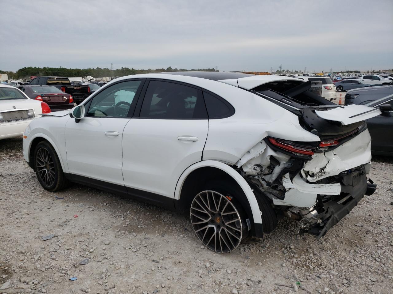 2022 PORSCHE CAYENNE COUPE VIN:WP1BA2AY7NDA50012