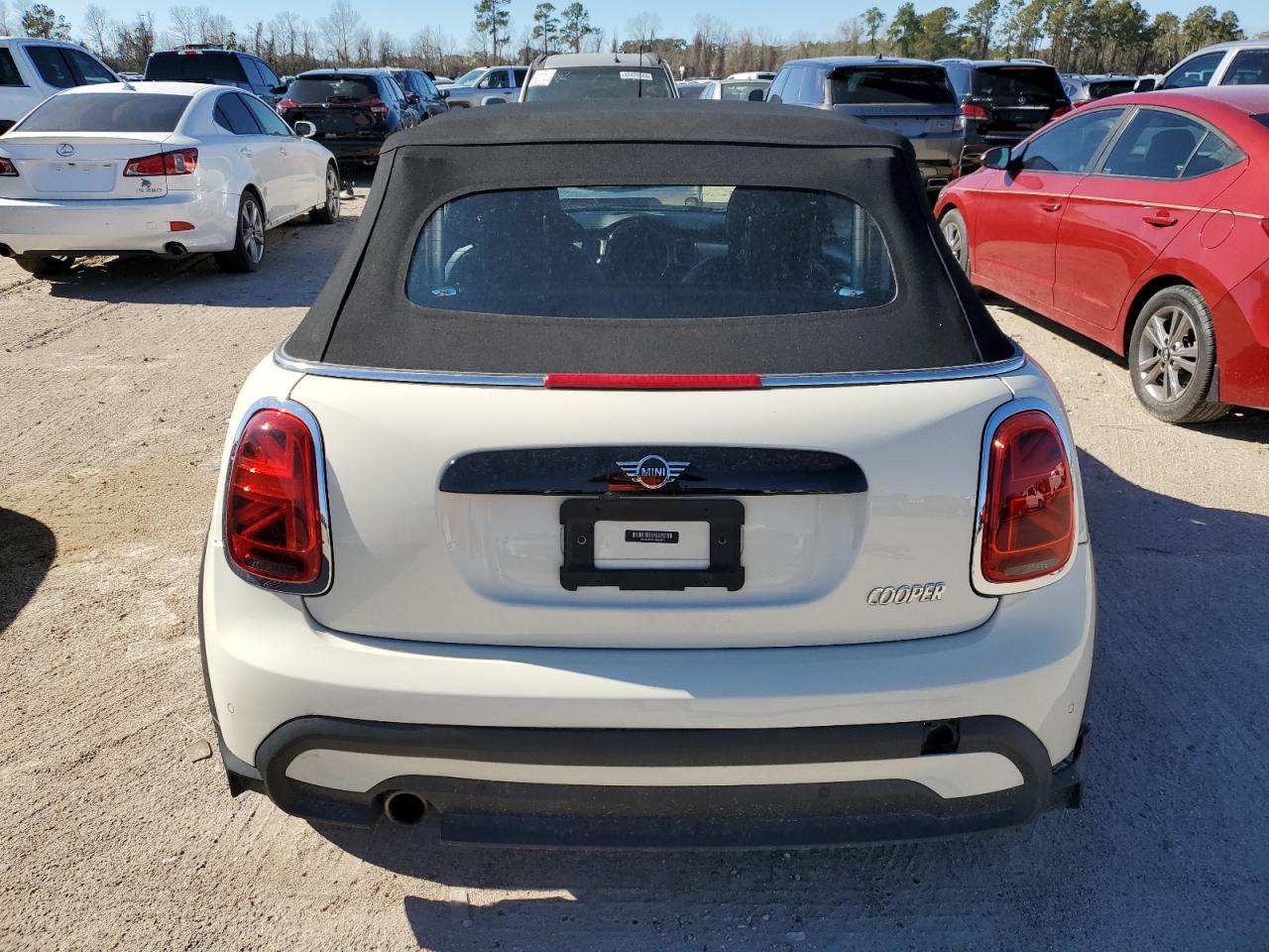 2022 MINI COOPER  VIN:WMW23DL01N3N50071