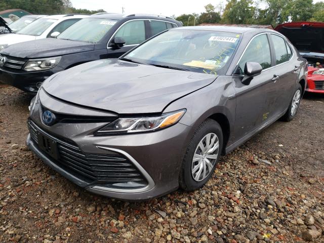 2021 TOYOTA CAMRY LE VIN: 4T1C31AK3MU563404