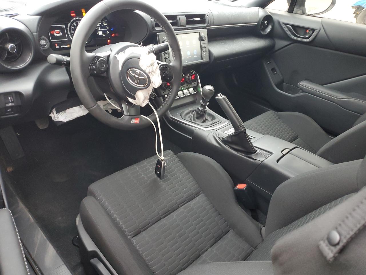 2023 TOYOTA GR 86  VIN:JF1ZNBB14P9760437
