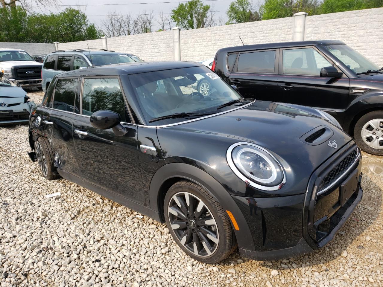 2023 MINI COOPER S VIN:WMW53DK07P2S87463