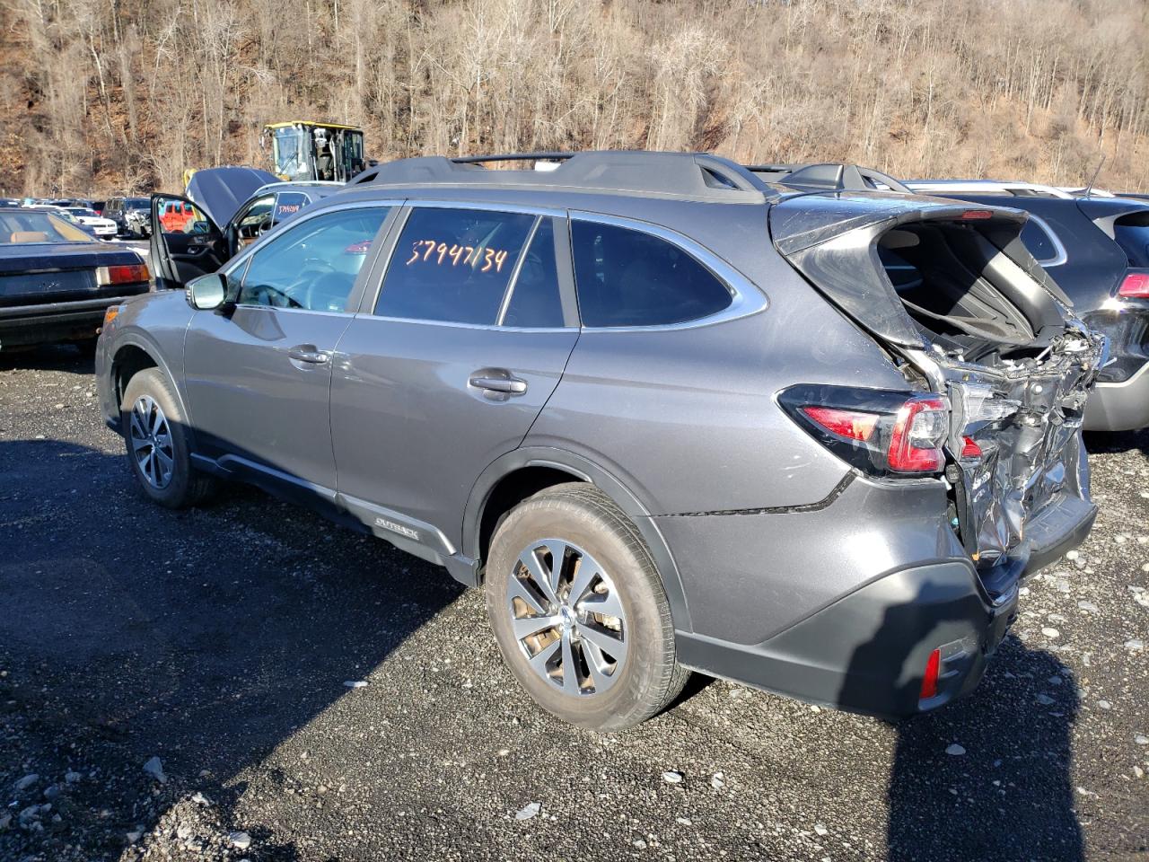 2022 SUBARU OUTBACK PREMIUM VIN:4S4BTACCXN3163820