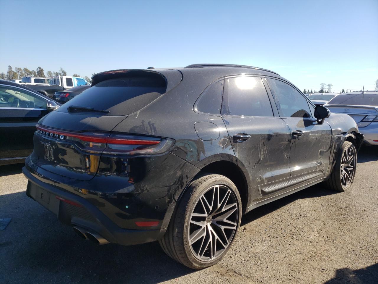 2022 PORSCHE MACAN S VIN:WP1AG2A56NLB23666