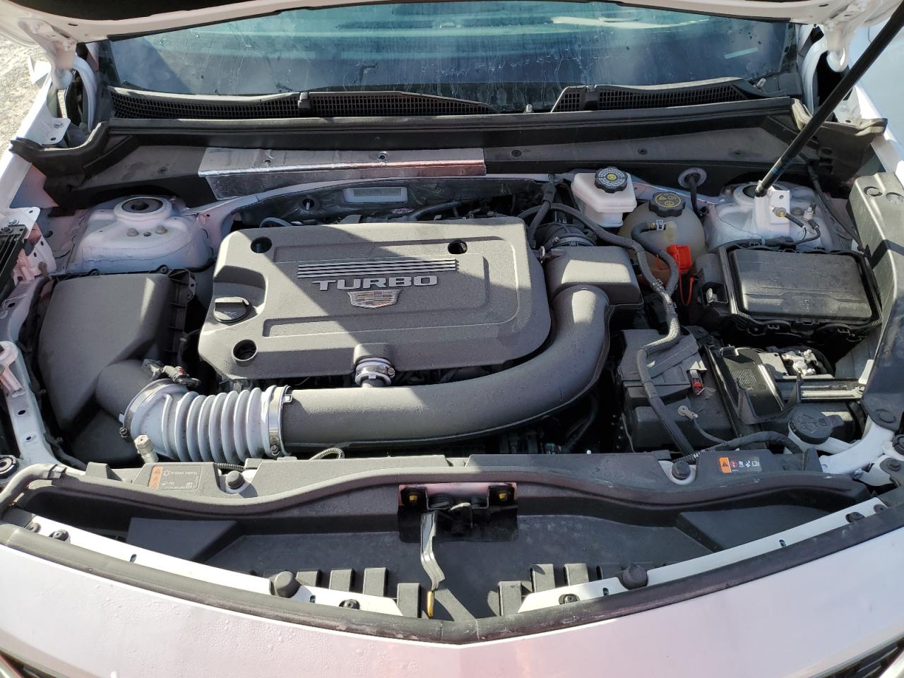 2022 CADILLAC XT4 LUXURY VIN:1GYAZAR45NF137648