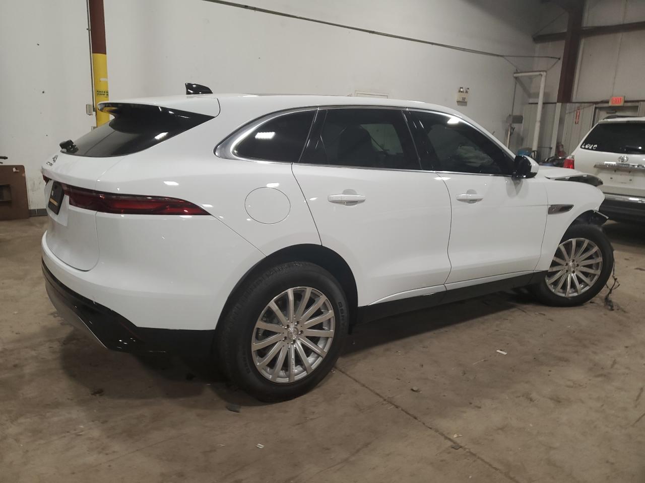 2023 JAGUAR F-PACE S VIN:SADCJ2EX6PA706023