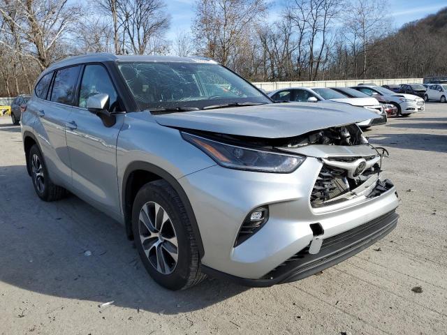 2021 TOYOTA HIGHLANDER XLE VIN: 5TDGZRBH5MS538689