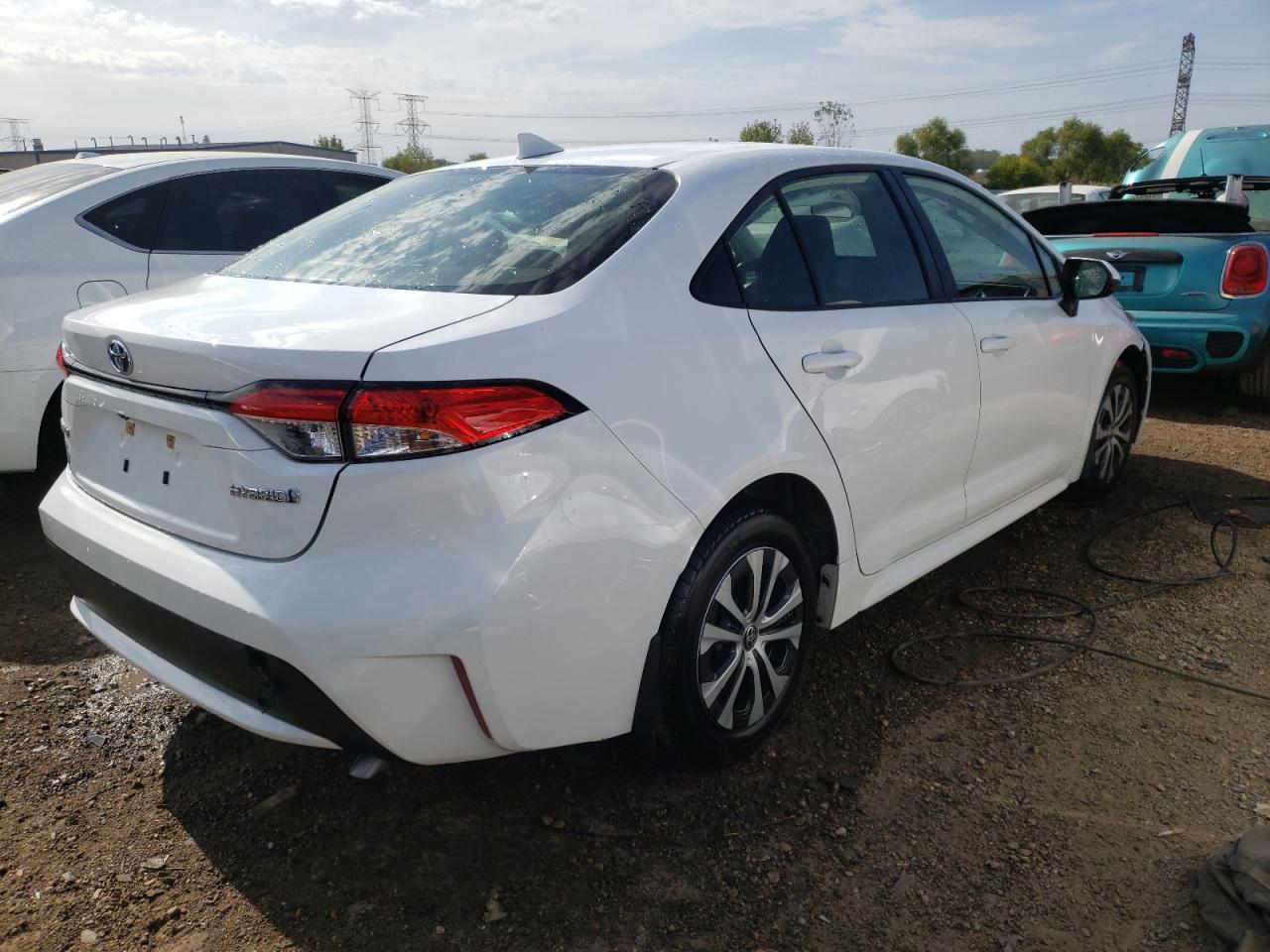 2022 TOYOTA COROLLA LE VIN:JTDEAMDE1NJ040671