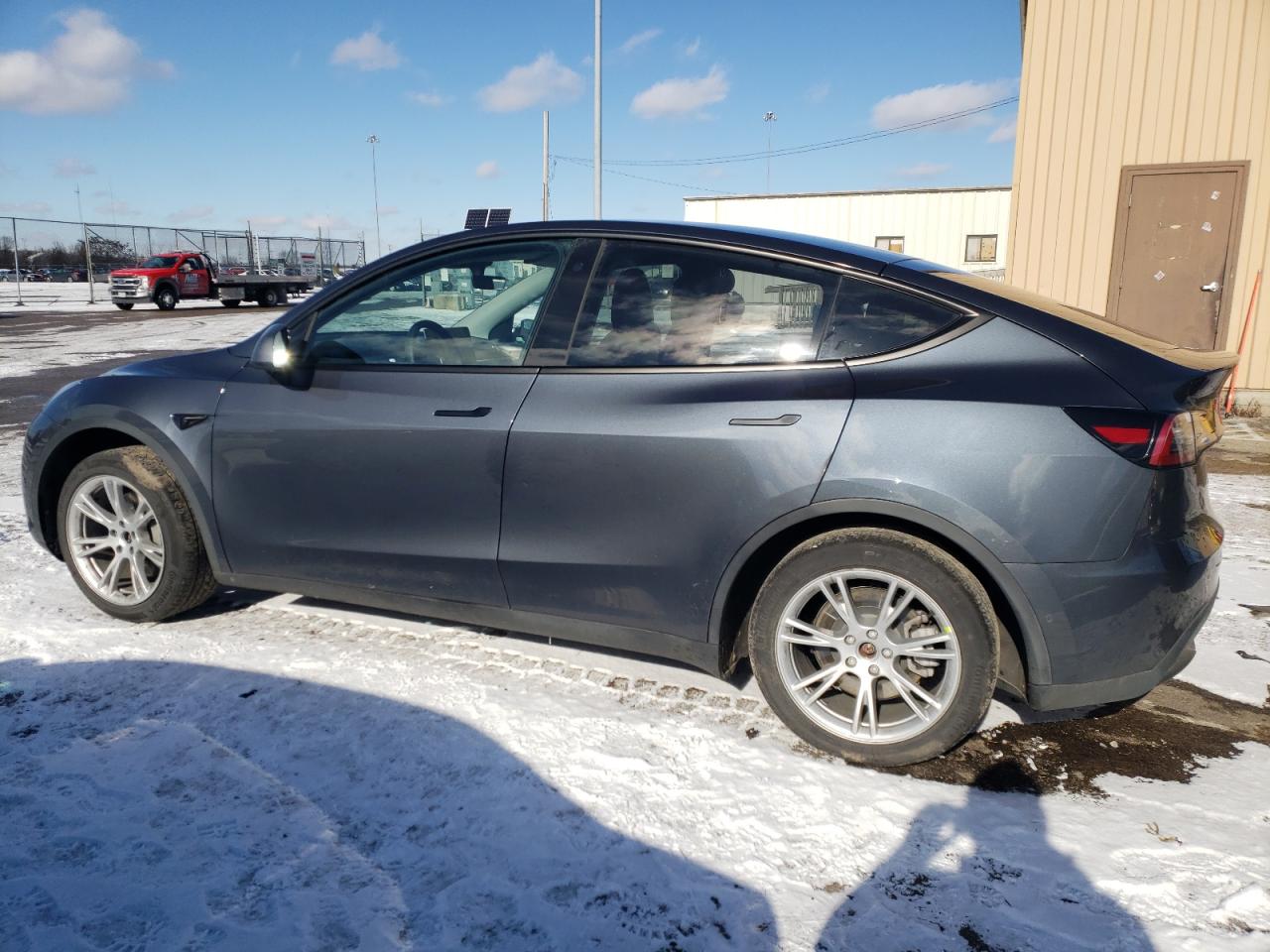 2022 TESLA MODEL Y  VIN:7SAYGDEE4NA016575