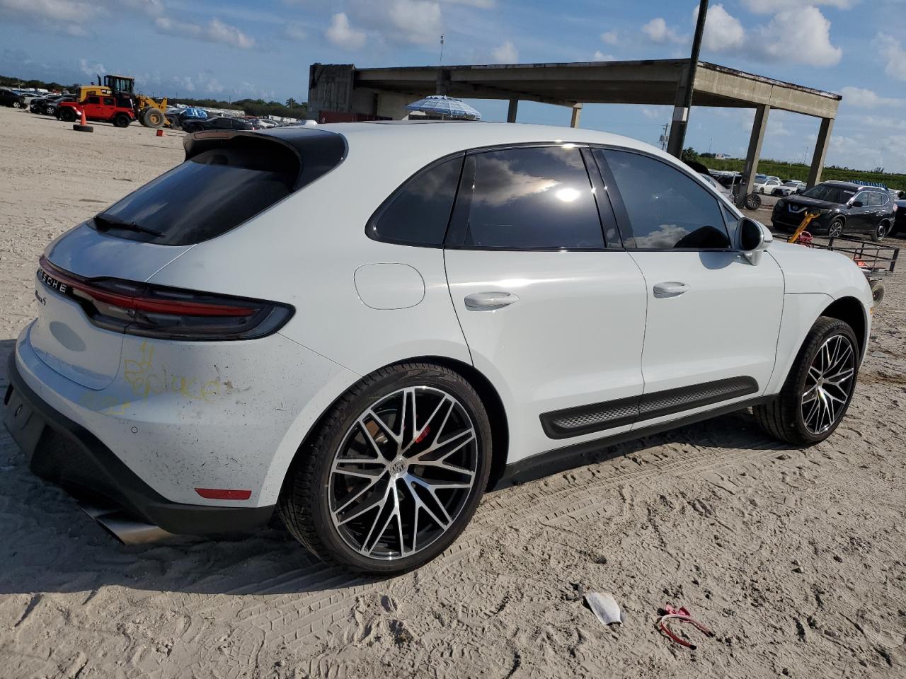 2023 PORSCHE MACAN S VIN:WP1AG2A51PLB40247