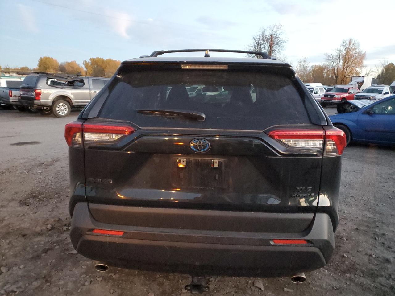 2023 TOYOTA RAV4 XLE PREMIUM VIN:JTMB6RFV7PD083413