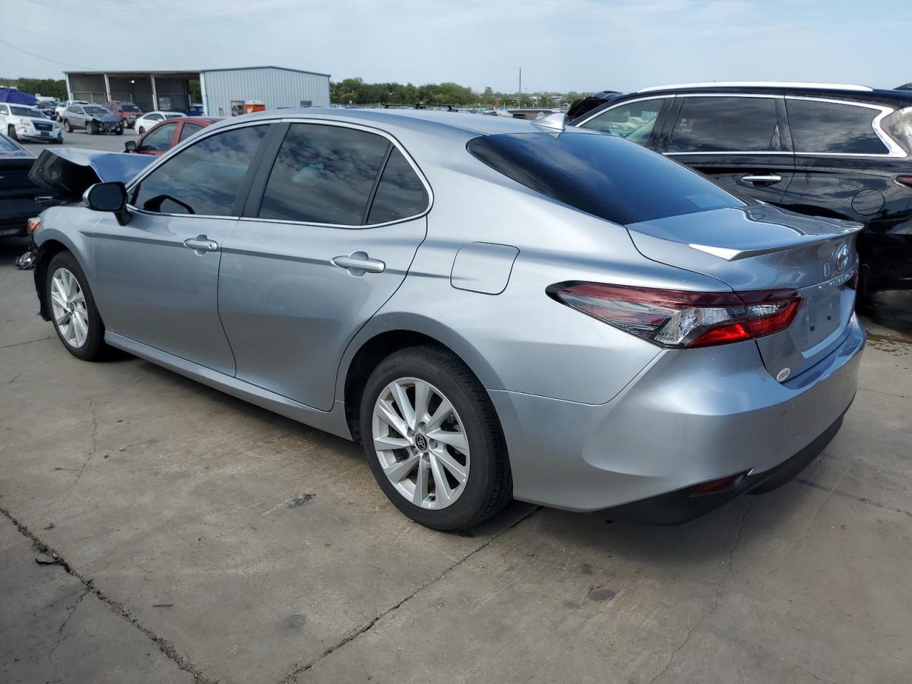 2022 TOYOTA CAMRY LE VIN:4T1C11AK4NU694803