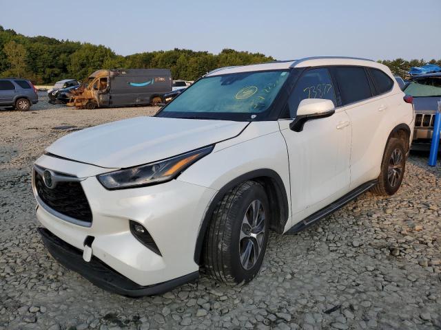 2021 TOYOTA HIGHLANDER XLE VIN: 5TDGZRAH3MS058894