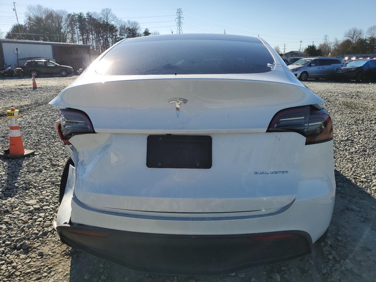 2023 TESLA MODEL Y  VIN:7SAYGDEE4PF675973