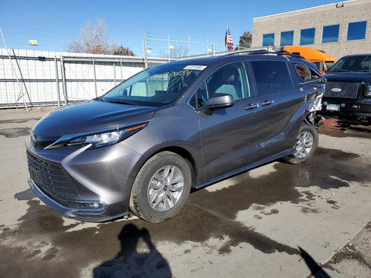 2022 TOYOTA SIENNA XLE VIN:5TDJSKFC5NS052904