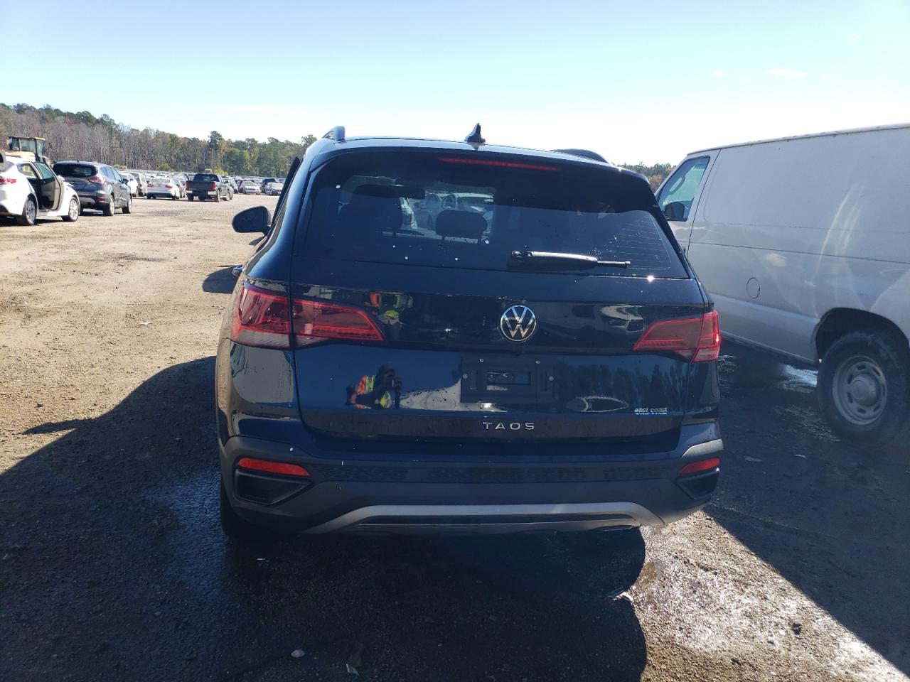 2022 VOLKSWAGEN TAOS S VIN:3VVCX7B28NM015884