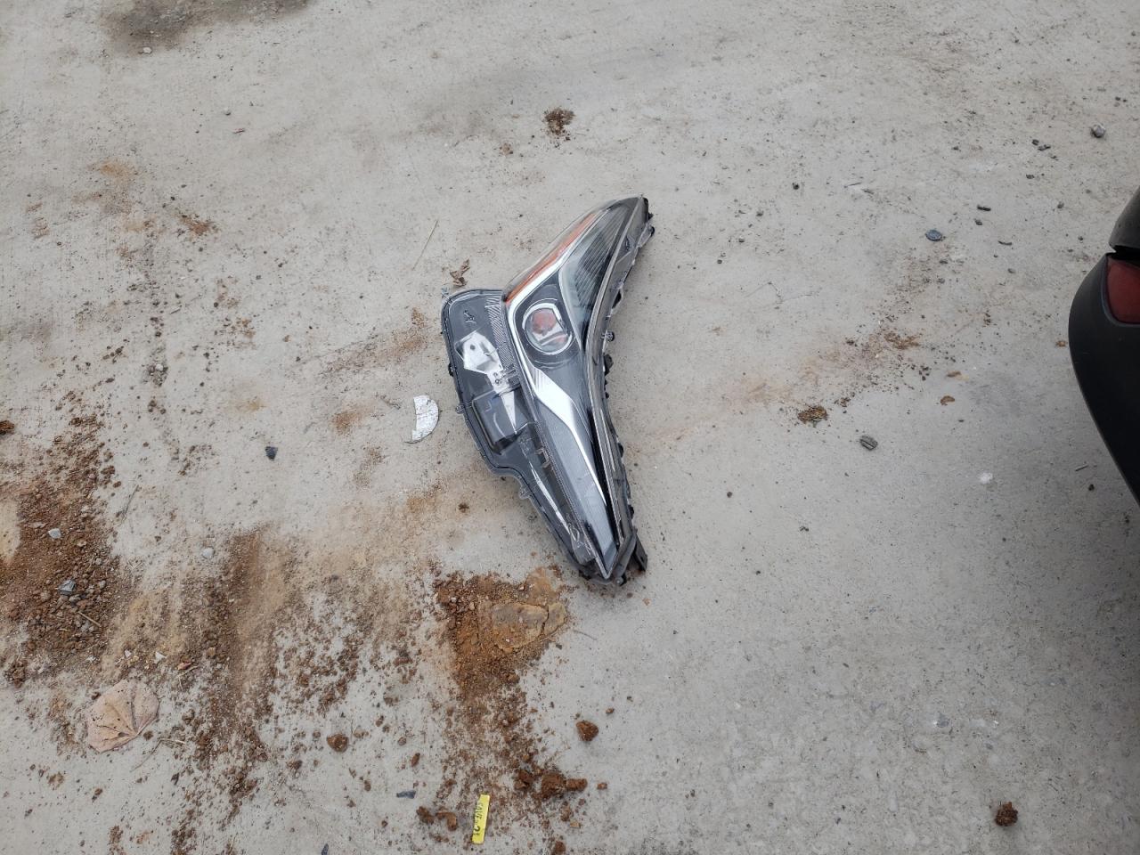 2022 TOYOTA PRIUS NIGHT SHADE VIN:JTDKAMFUXN3153921