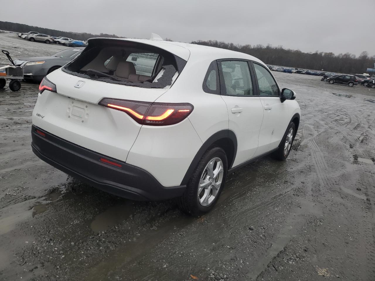 2023 HONDA HR-V LX VIN:3CZRZ1H35PM718985