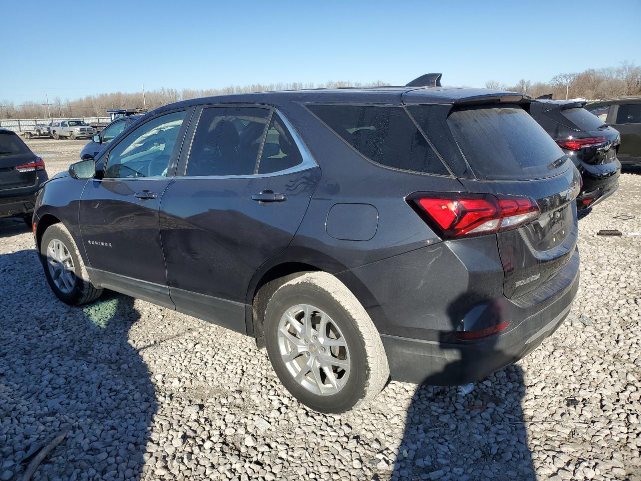 2022 CHEVROLET EQUINOX LT VIN:2GNAXUEV4N6144149