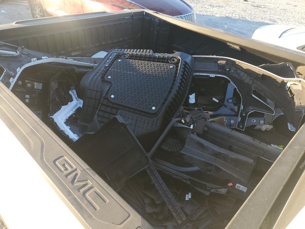 2022 GMC SIERRA K1500 AT4 VIN:1GTUUEET4NZ550522