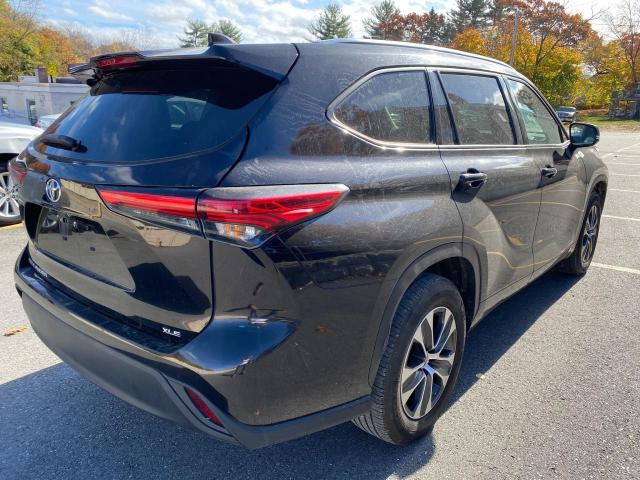 2021 TOYOTA HIGHLANDER XLE VIN: 5TDGZRAH1MS048154