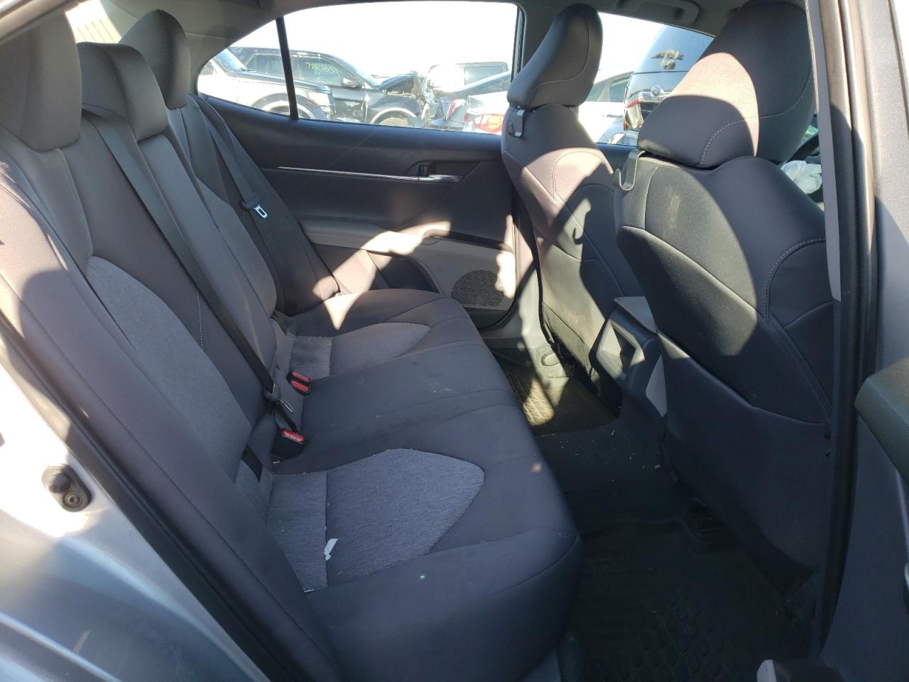 2022 TOYOTA CAMRY LE VIN:4T1C11AK2NU650721