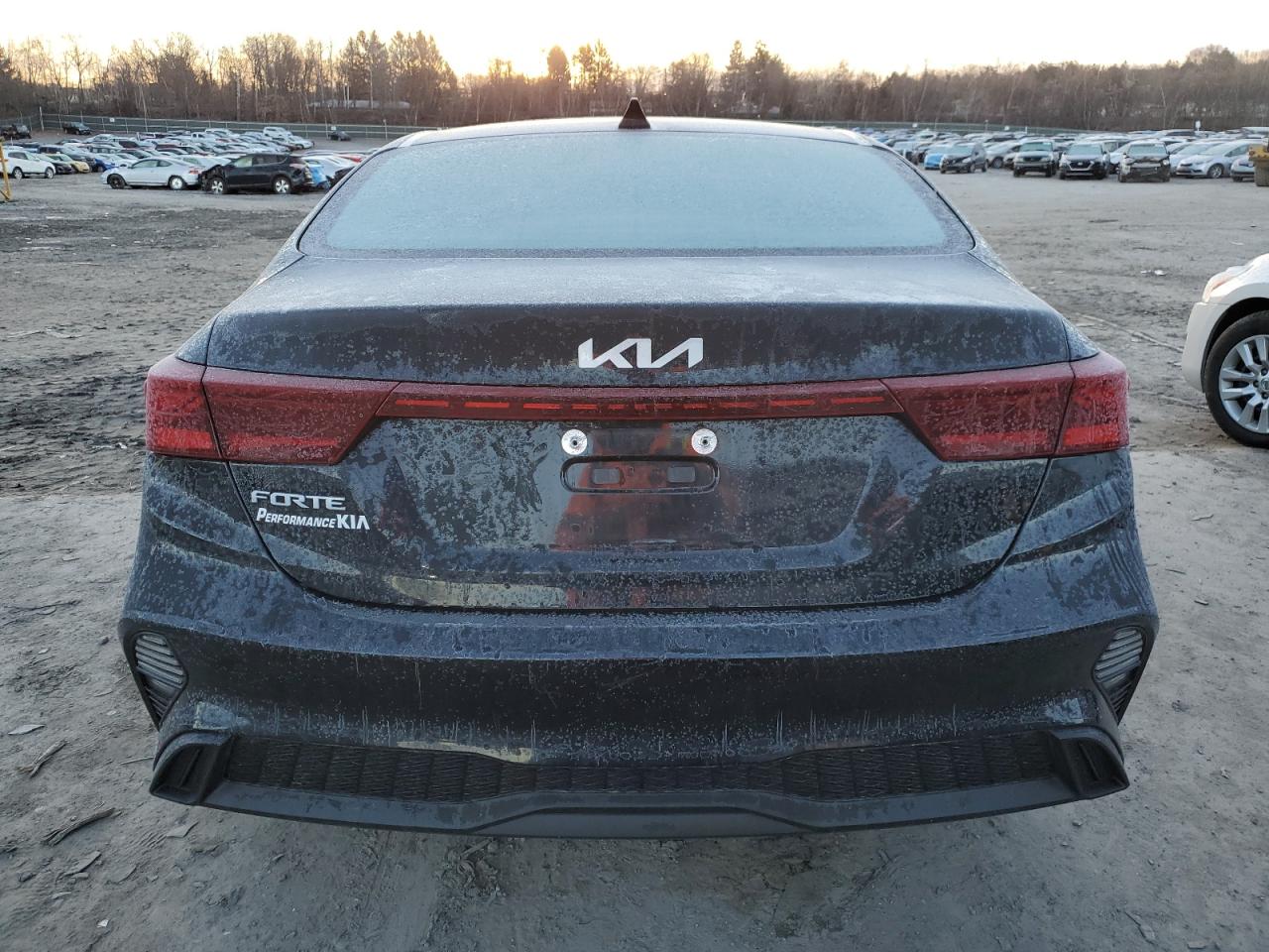 2022 KIA FORTE FE VIN:3KPF24AD0NE467253