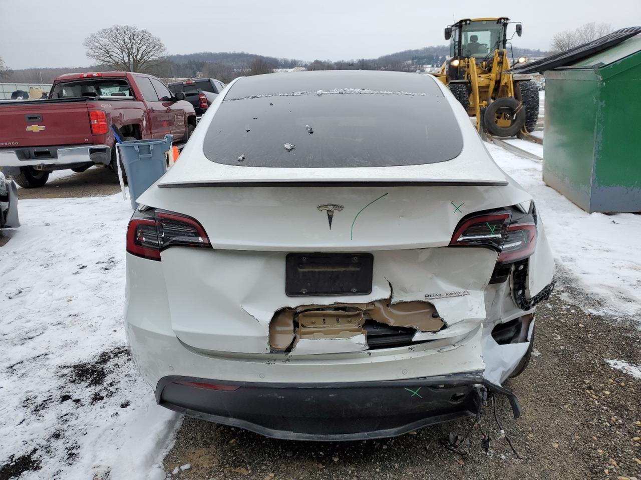 2022 TESLA MODEL Y  VIN:7SAYGDEF0NF405564