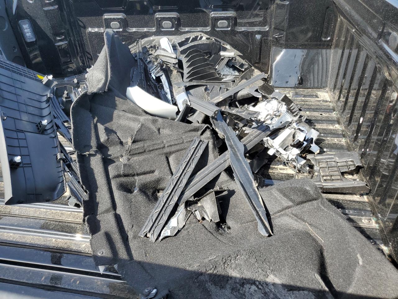 2022 CHEVROLET SILVERADO K1500 LT VIN:2GCUDDED5N1517783