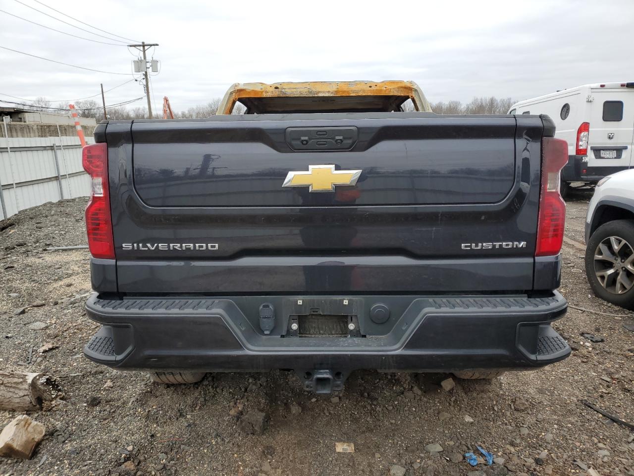 2022 CHEVROLET SILVERADO K1500 CUSTOM VIN:3GCPDBEK6NG651161