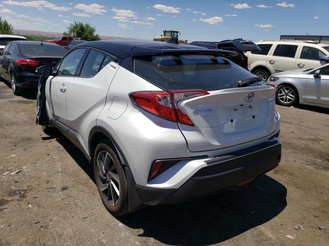 2022 TOYOTA C-HR XLE VIN:NMTKHMBX1NR142637
